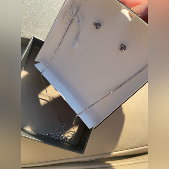 NIC&SYD necklace and earring - Picture 2 of 3